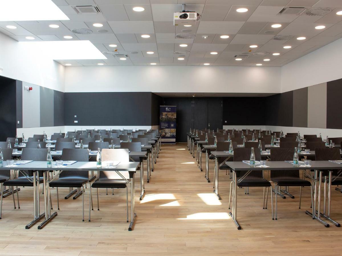 Hotel Tammel Jičín المظهر الخارجي الصورة